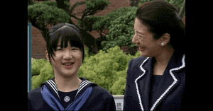 愛子さまの中学入学式の画像