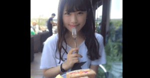 NMB渋谷凪咲の食事シーン画像